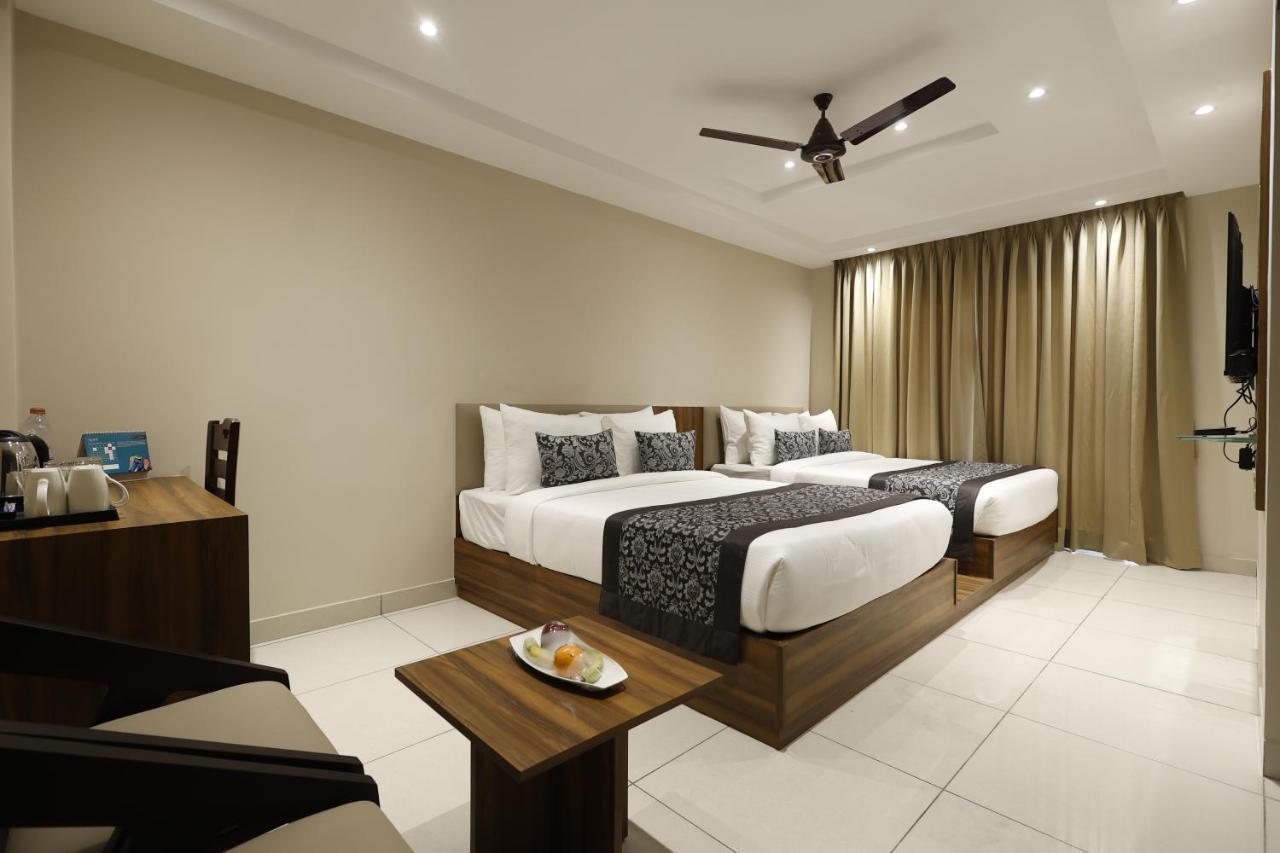 Pride Biznotel Canopus, Digha Digha  Extérieur photo